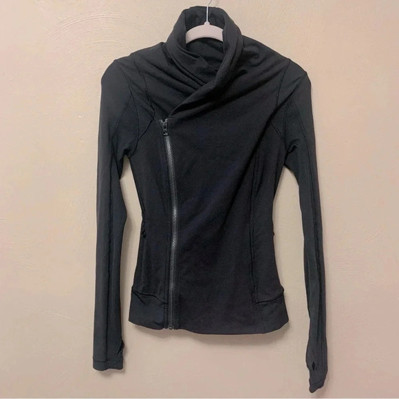 Lululemon Bhakti Yoga Jacket in Black Size 2 - Picture 4 of 16